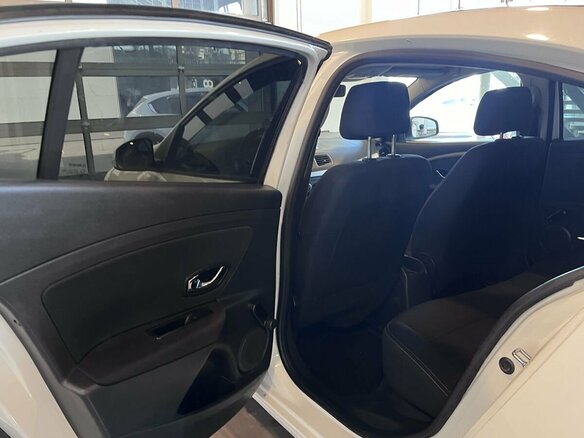 2014 Renault Fluence I Рестайлинг, белый - вид 21