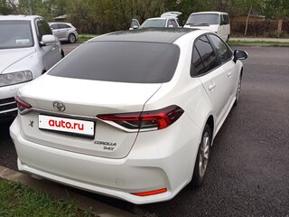 2022 Toyota Corolla XII (E210), белый, 1750000 рублей, вид 3