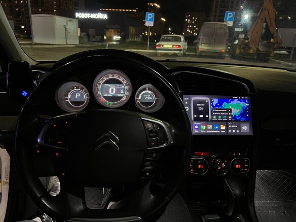 2014 Citroen C4 II, белый, 650000 рублей - вид 10