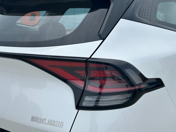 2025 Kia Sportage V, белый, 4134000 рублей - вид 17