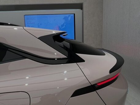 2026 Zeekr 007 GT 103 kWh, розовый, 7750000 рублей, вид 3
