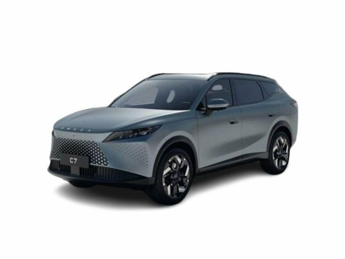 Открыть фотографии: Omoda C7