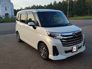 2022 Toyota Roomy I Рестайлинг, белый, 1010000 рублей, вид 5