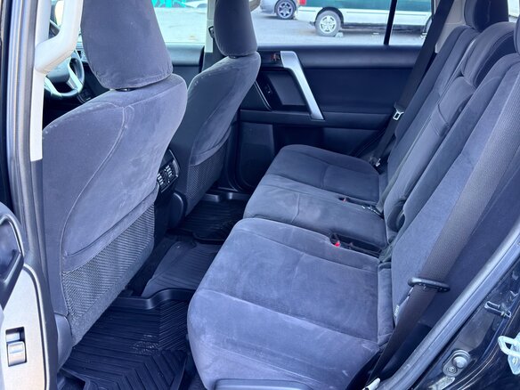 2014 Toyota Land Cruiser Prado 4-speed 150 Series Рестайлинг 1, чёрный, 3000000 рублей - вид 30