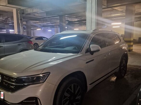 2023 Volkswagen Tayron I Рестайлинг, белый, 4350000 рублей