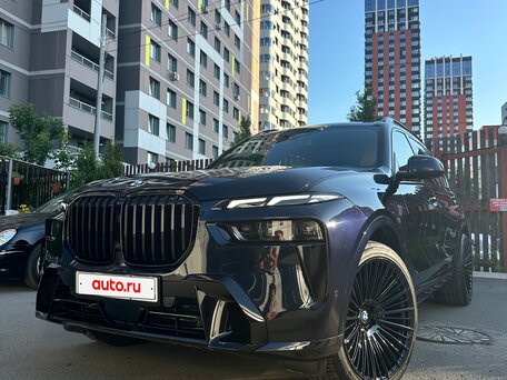 2022 BMW X7 40i I (G07) Рестайлинг, чёрный, 11700000 рублей, вид 2