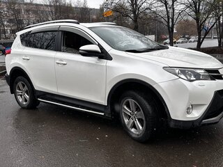 2015 Toyota RAV4 IV (XA40), белый, 1900000 рублей, вид 1
