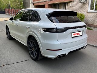 2018 Porsche Cayenne Turbo III, белый, 7990000 рублей, вид 5