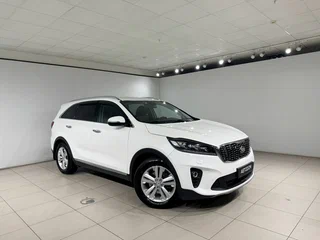 2018 Kia Sorento III Prime Рестайлинг, белый, 1790000 рублей, вид 3