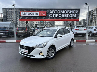 2022 Hyundai Solaris II Рестайлинг, белый, 1459837 рублей, вид 3