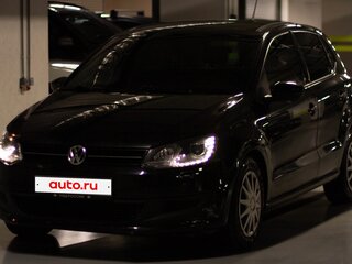 2012 Volkswagen Polo V, чёрный, 880000 рублей, вид 1