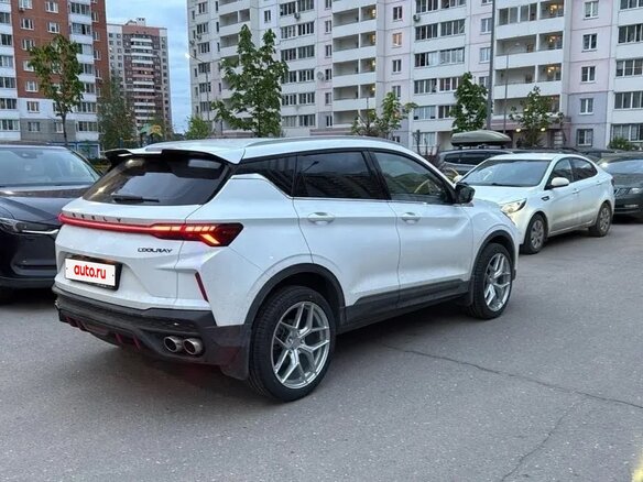 2024 Geely Coolray I Рестайлинг, белый, 2000000 рублей - вид 3