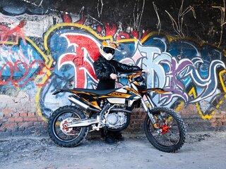 2021 GR GR8, оранжевый, 290000 рублей, вид 1
