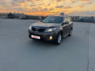 2013 Kia Sorento II Рестайлинг, бежевый, 1700000 рублей, вид 1
