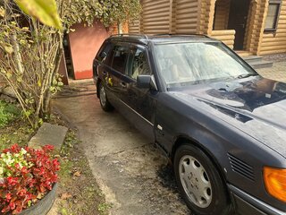 1994 Mercedes-Benz E-Класс 250 I (W124), синий, 525000 рублей, вид 5
