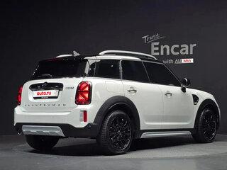 2021 Mini Countryman Cooper II Рестайлинг, белый, 1700000 рублей, вид 3