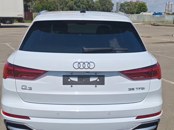 2023 Audi Q3 35 TFSI II (F3), белый, 2850000 рублей - вид 4