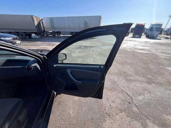 2019 Renault Duster I Рестайлинг, коричневый, 990000 рублей - вид 10
