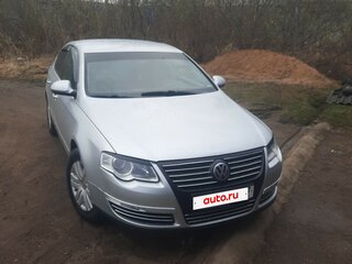 2005 Volkswagen Passat B6, серебристый, 530000 рублей, вид 1