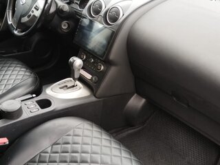 2010 Nissan Qashqai I Рестайлинг, серебристый, 850000 рублей, вид 4