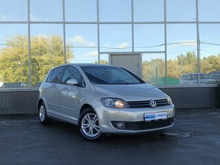 2011 Volkswagen Golf Plus II, жёлтый, 599000 рублей, вид 3