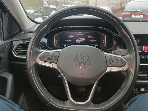 2021 Volkswagen Polo VI, чёрный, 1790000 рублей - вид 5
