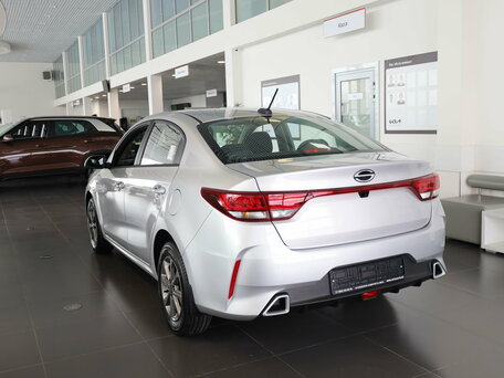 2025 Solaris KRS, серебристый, 2635000 рублей, вид 4