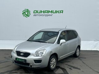 Kia Carens II (UN)
