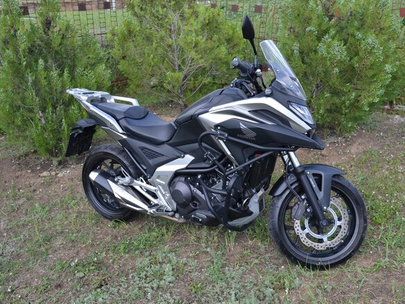 2021 Honda NC 750X, серебристый, 1000000 рублей - вид 1