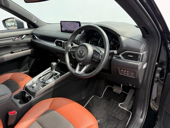 2023 Mazda CX-5 II Рестайлинг, чёрный, 2900000 рублей - вид 14