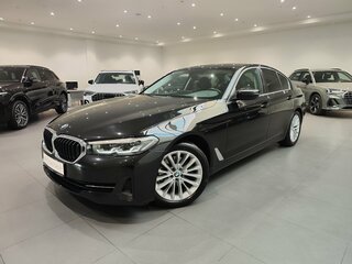 2021 BMW 5 серии 520i VII (G30/G31/G38) Рестайлинг, чёрный, 3898000 рублей, вид 1