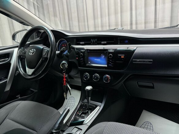 2013 Toyota Corolla XI (E160, E170, E180), чёрный, 1099000 рублей - вид 9