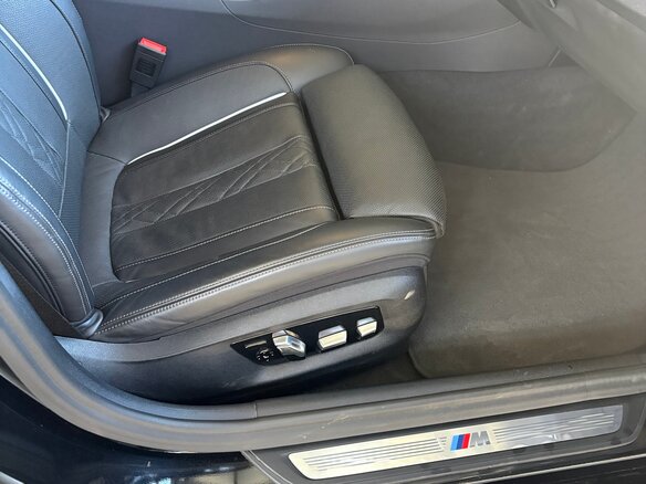 2020 BMW 5 серии 530d xDrive VII (G30/G31/G38) Рестайлинг, чёрный, 6299000 рублей - вид 15