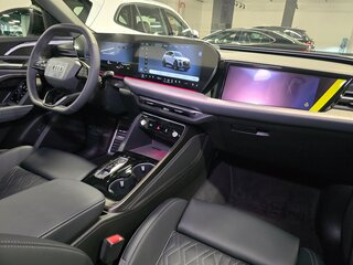 2026 Audi Q5 L III (GU), белый, 6098000 рублей, вид 5