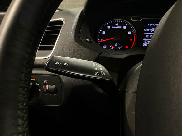 2014 Audi Q3 I (8U), оранжевый, 1730000 рублей - вид 20