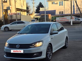 2019 Volkswagen Polo V Рестайлинг, белый, 1020000 рублей, вид 1