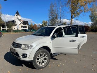 2014 Mitsubishi Pajero Sport II Рестайлинг, белый, 1650000 рублей, вид 3