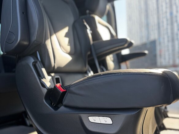 2021 Mercedes-Benz V-Класс Long 300 d длинный III (W447) Рестайлинг, белый, 7200000 рублей - вид 16