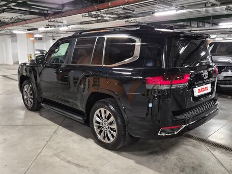 2026 Toyota Land Cruiser 300 Series, чёрный, 35500000 рублей, вид 5