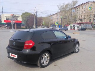 2007 BMW 1 серии 118i I (E81/E82/E87/E88) Рестайлинг, чёрный, 890000 рублей, вид 4