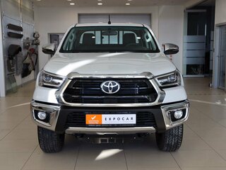 2024 Toyota Hilux VIII Рестайлинг 2, белый, 7450000 рублей, вид 3