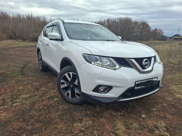 2017 Nissan X-Trail III, белый, 2150000 рублей - вид 1