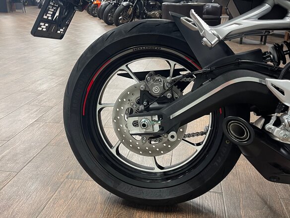 2026 QJMotor SRK 421 RR, красный, 629000 рублей - вид 14