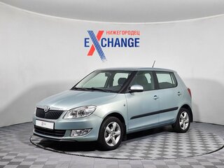 2011 Skoda Fabia II Рестайлинг, зелёный, 719000 рублей, вид 1
