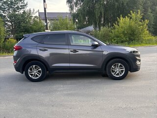 2016 Hyundai Tucson III, серый, 1750000 рублей, вид 3