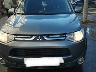 2012 Mitsubishi Outlander III, серый, 970000 рублей, вид 2
