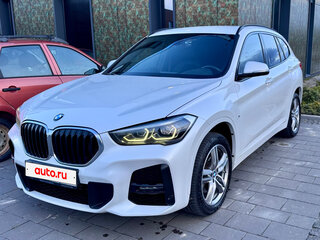 2020 BMW X1 20i xDrive II (F48) Рестайлинг, белый, 3090000 рублей, вид 1