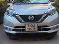 2019 Nissan Note e-Power II Рестайлинг, серебристый, 1200000 рублей - вид 5