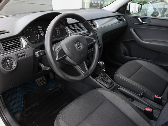 2014 Skoda Rapid I, белый, 898000 рублей - вид 14