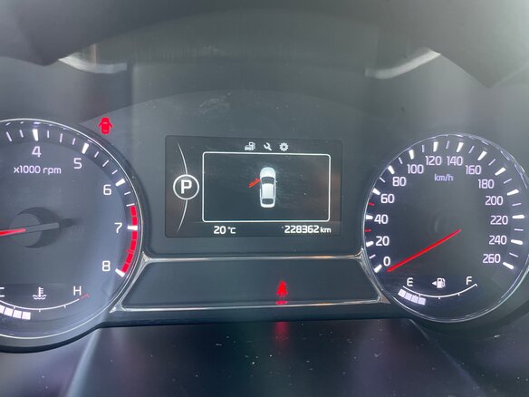 2014 Kia Optima III Рестайлинг, белый, 1450000 рублей - вид 6